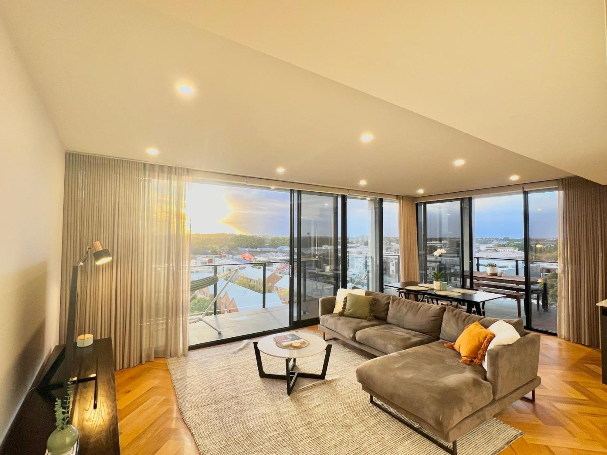 Harbour Towers, Newcastle'S Elite Apartment Stays, Free Parking & Tram Access Dış mekan fotoğraf