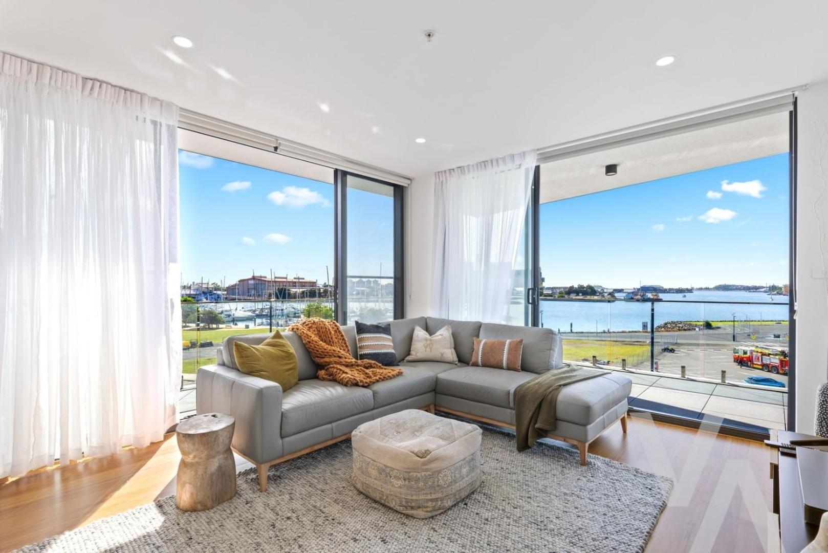 Harbour Towers, Newcastle'S Elite Apartment Stays, Free Parking & Tram Access Dış mekan fotoğraf