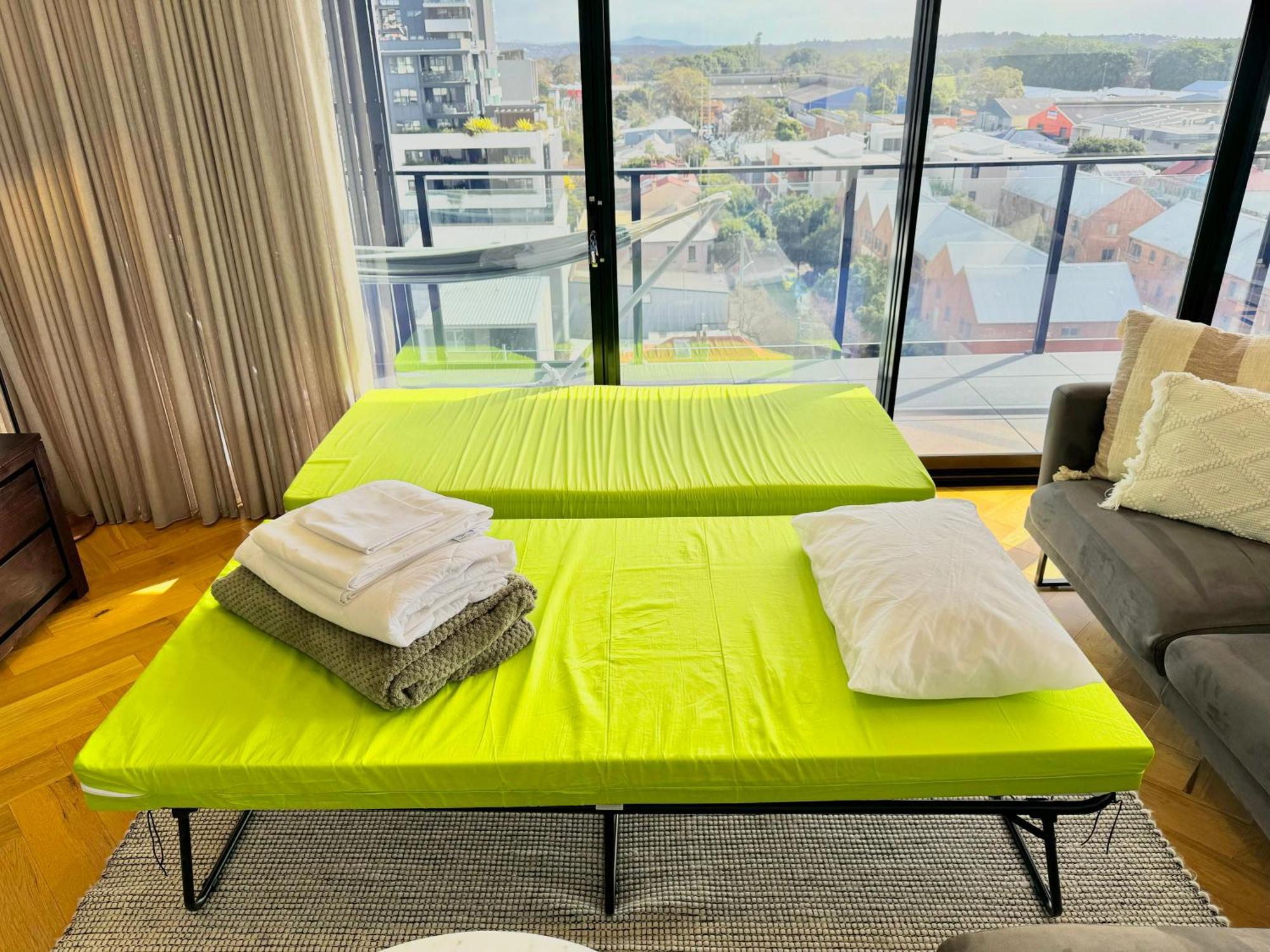 Harbour Towers, Newcastle'S Elite Apartment Stays, Free Parking & Tram Access Oda fotoğraf